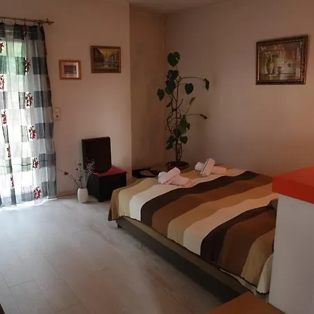 Holiday Dovbenko Villa *